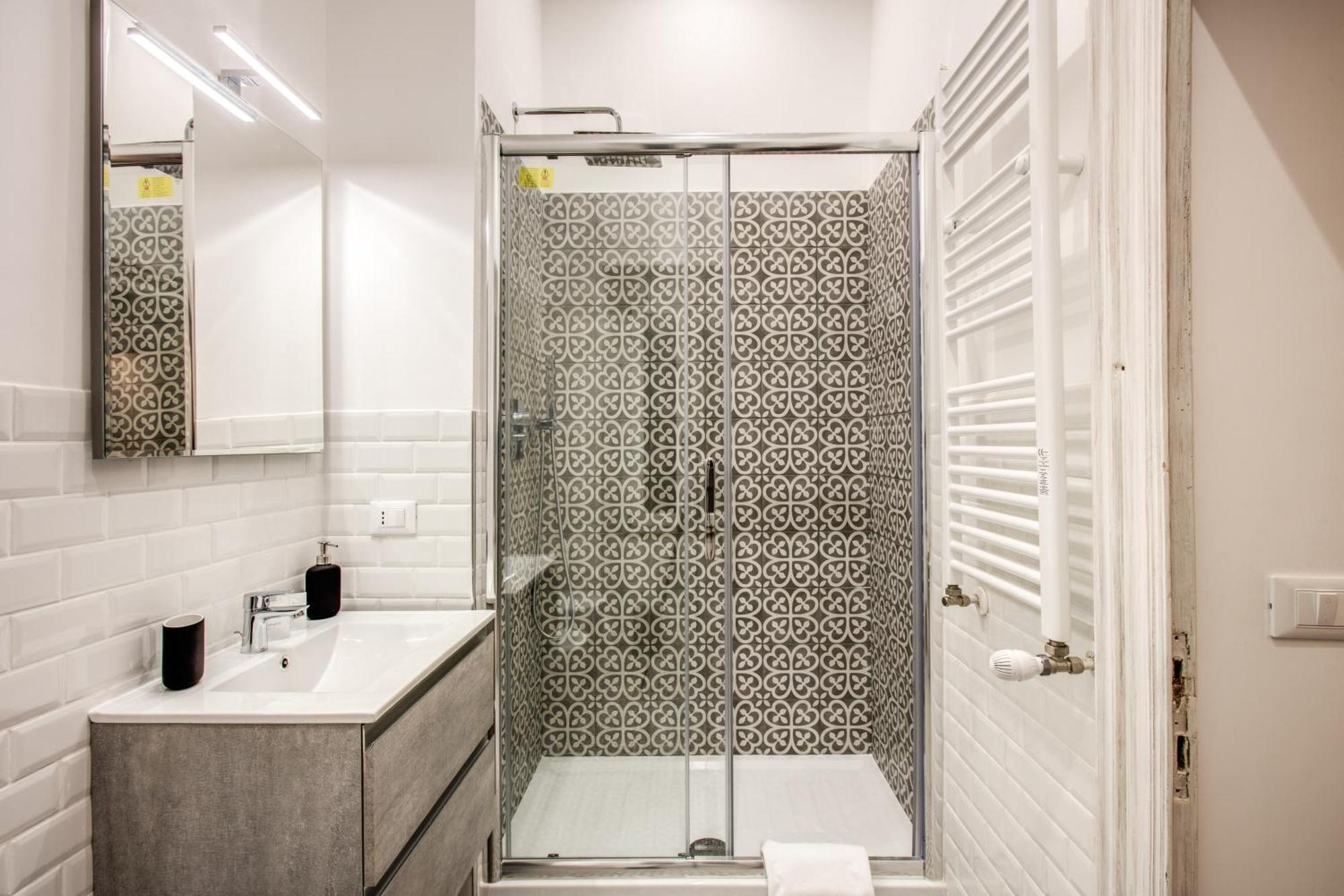Monti Quiet And Spacious Apartment 罗马 外观 照片