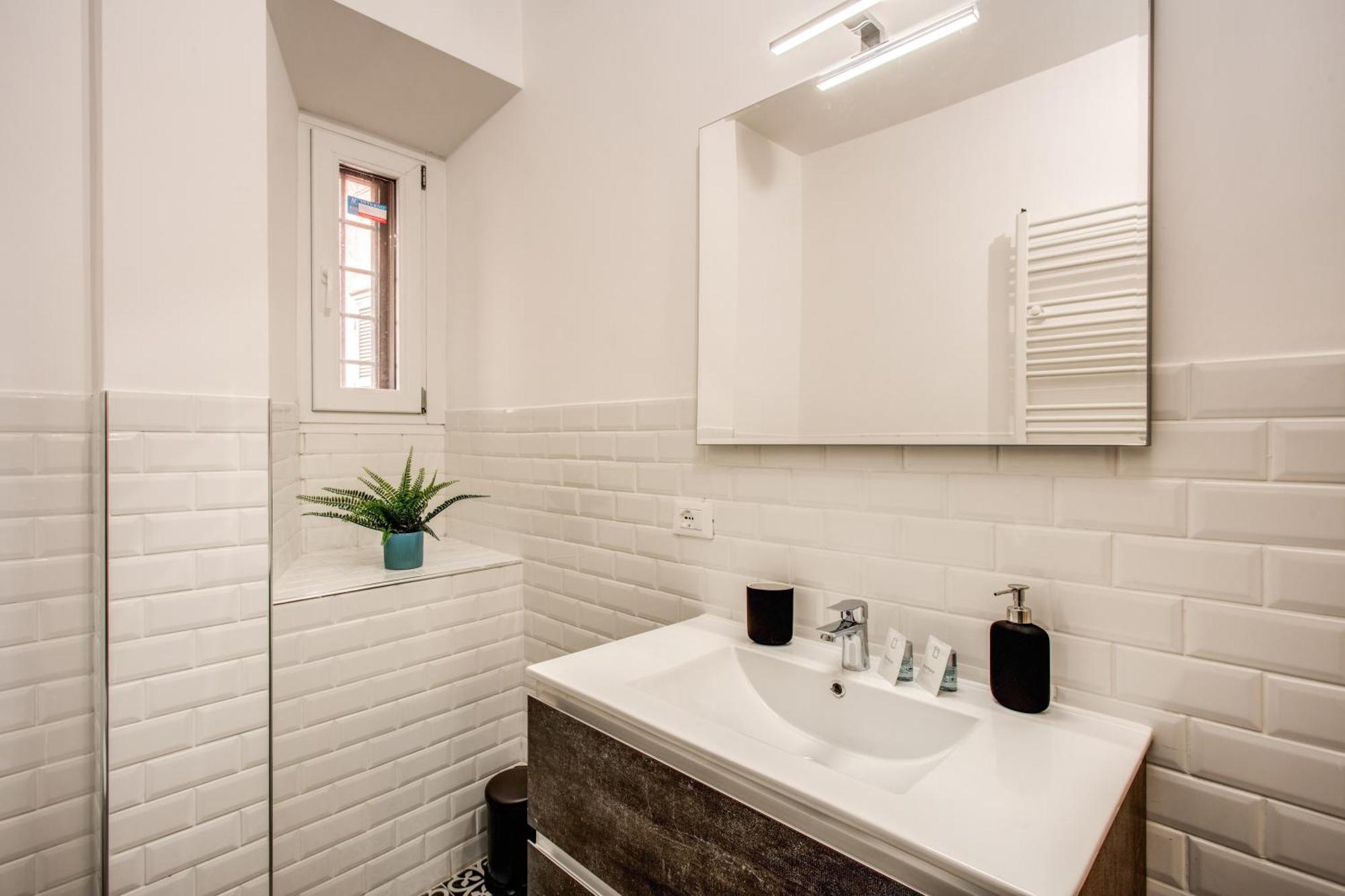 Monti Quiet And Spacious Apartment 罗马 外观 照片