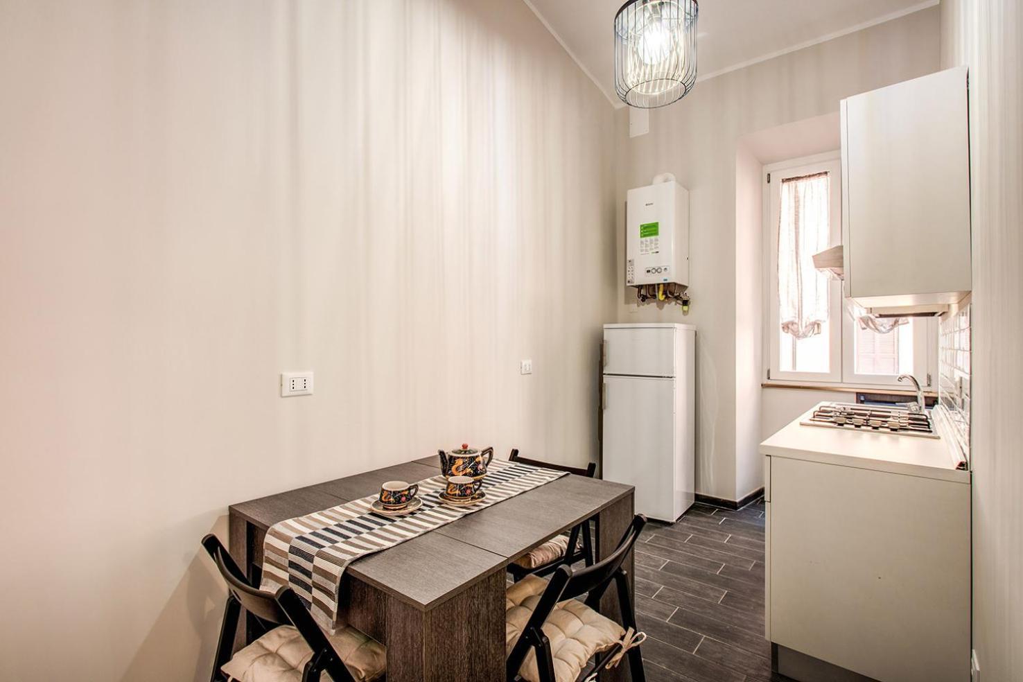 Monti Quiet And Spacious Apartment 罗马 外观 照片